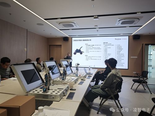 凌智電子人工智能實(shí)驗(yàn)箱助力深圳職業(yè)技術(shù)大學(xué)，賦能高校AI教育